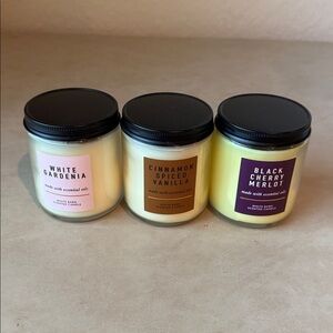 White Barn Trio - White Gardenia, Cinnamon Spiced Vanilla, Black Cherry Merlot.